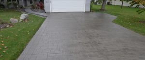 Read more about the article The Top Advantages of Installing a Concrete Driveway Mississauga